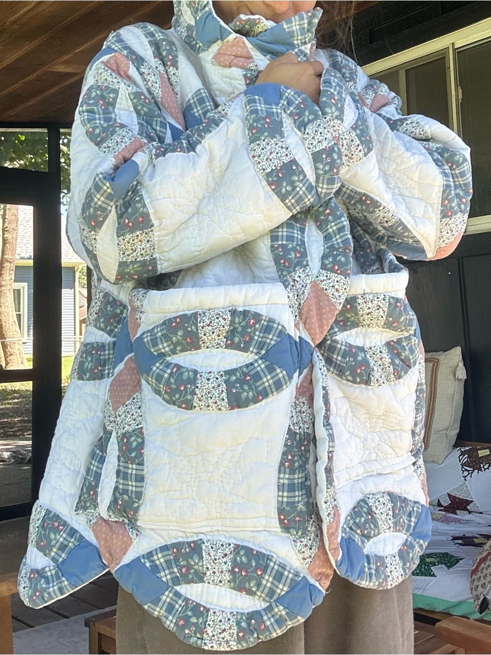 Vintage Quilt Quilted Patchwork Jacket Coat with pockets in Double Ring Pattern - Picture 5 of 8